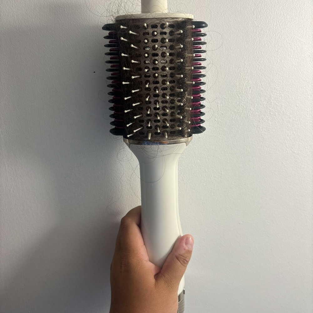 SmoothStyle Heated Comb & Blow Dryer Brush